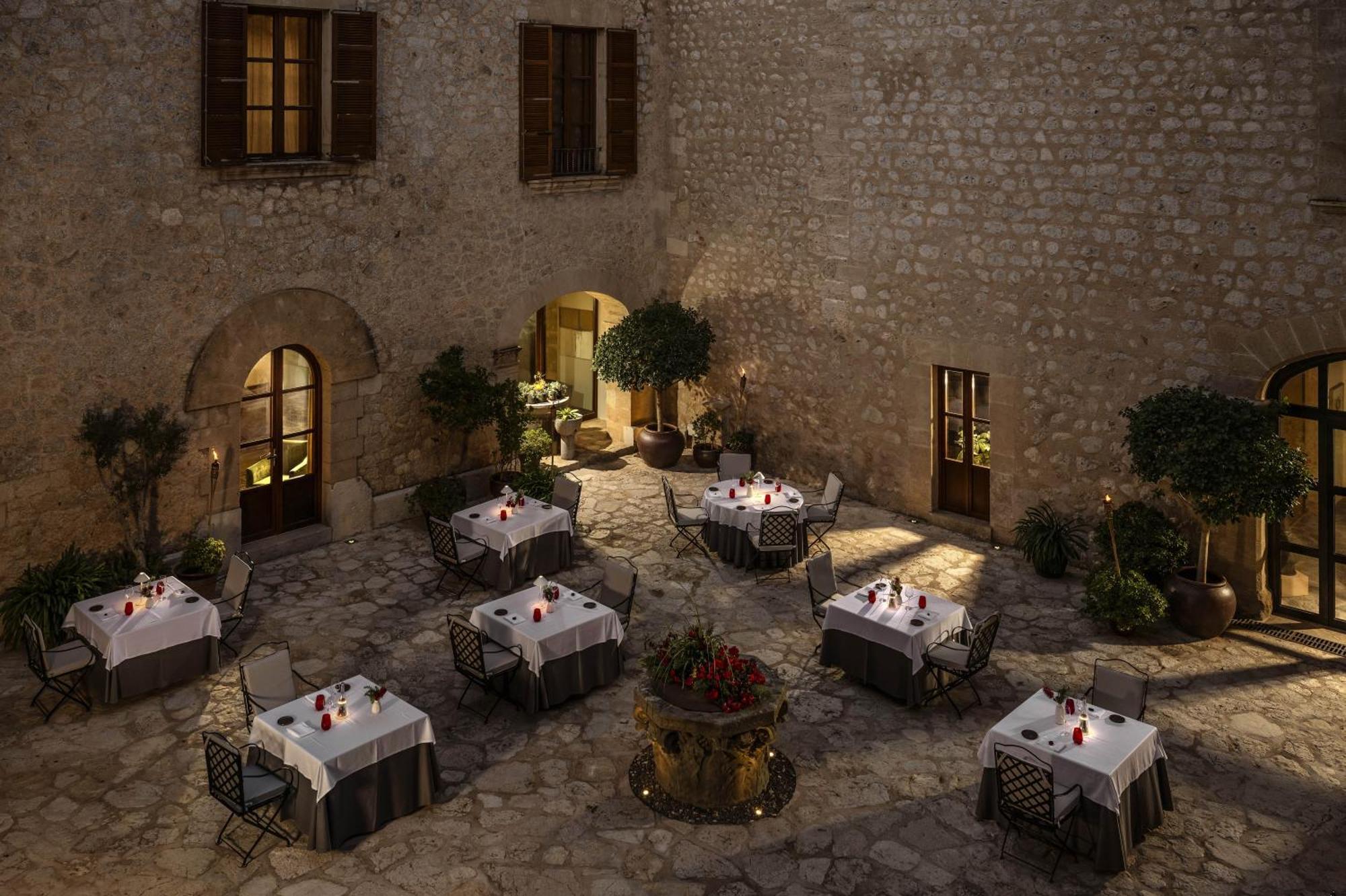 Castell Son Claret - The Leading Hotels Of The World إيس كابدييا المظهر الخارجي الصورة